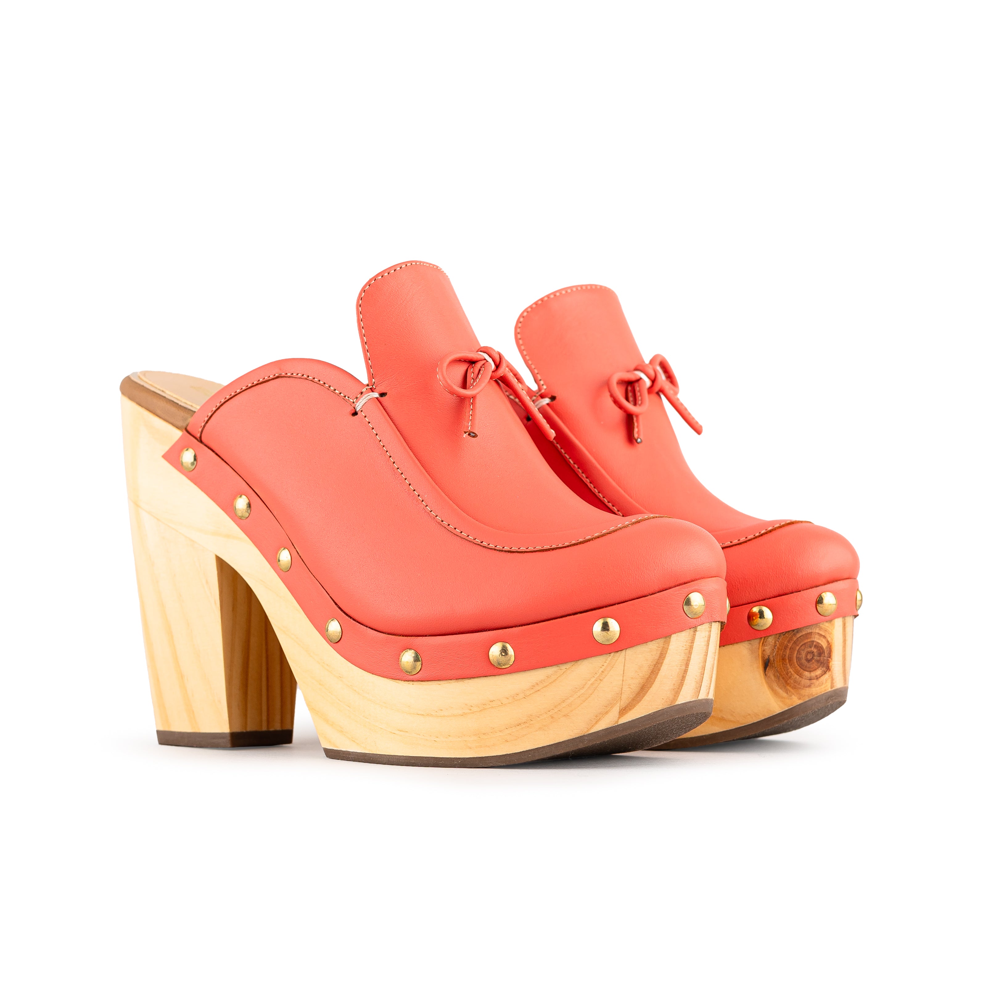 7001 - TERNERO CORAL