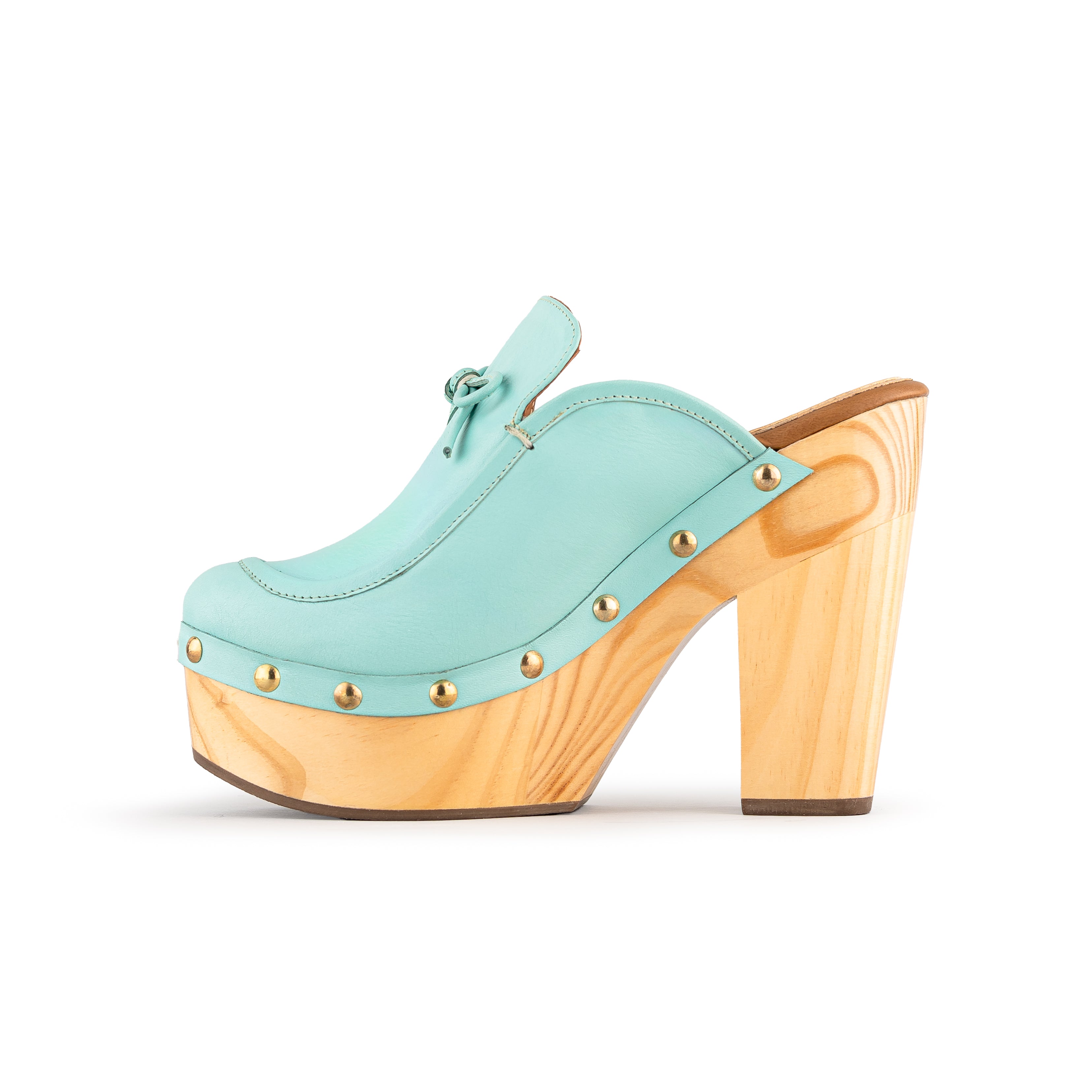 7001 - TERNERO MENTA CLAR