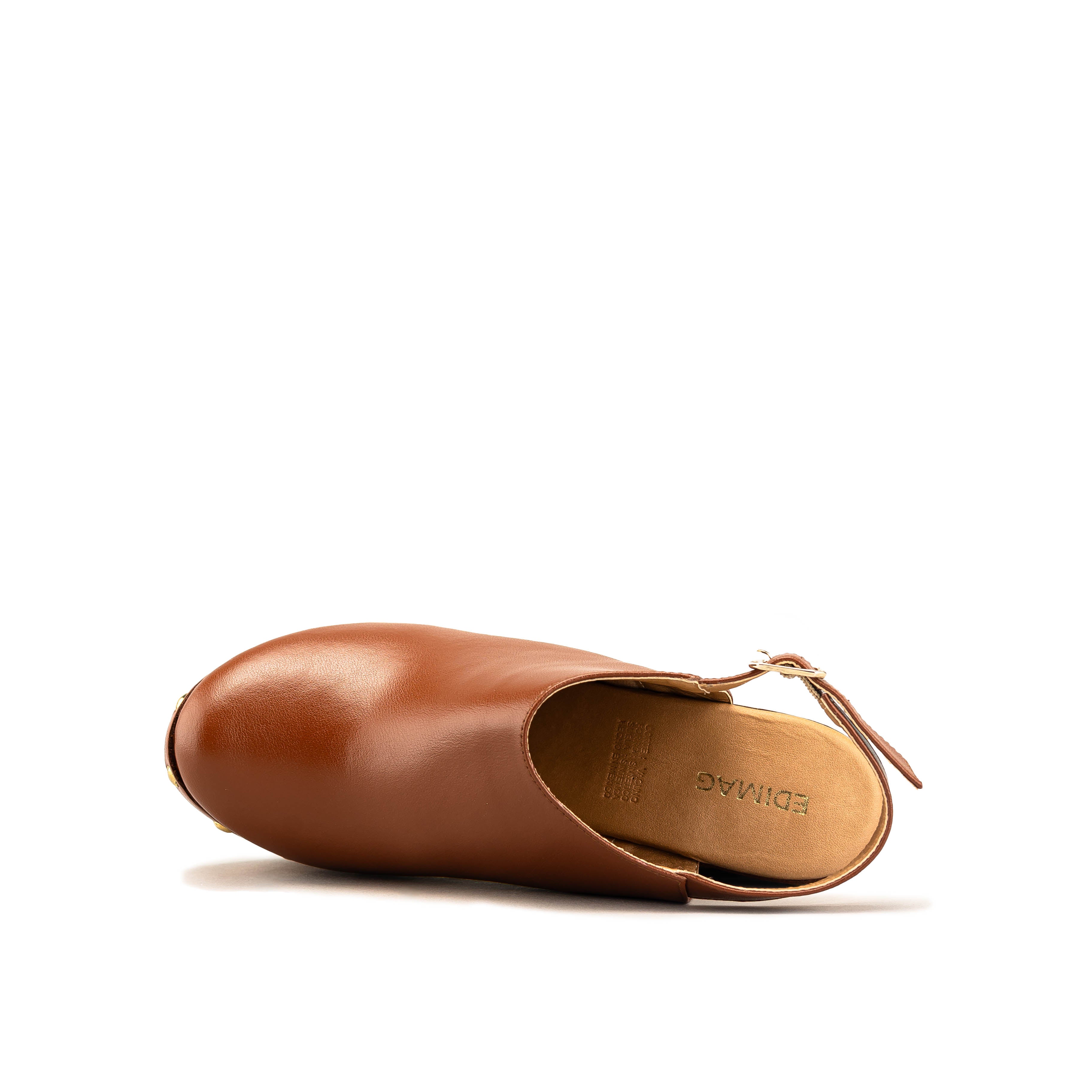 LARISA 2239 TERNERO TAN