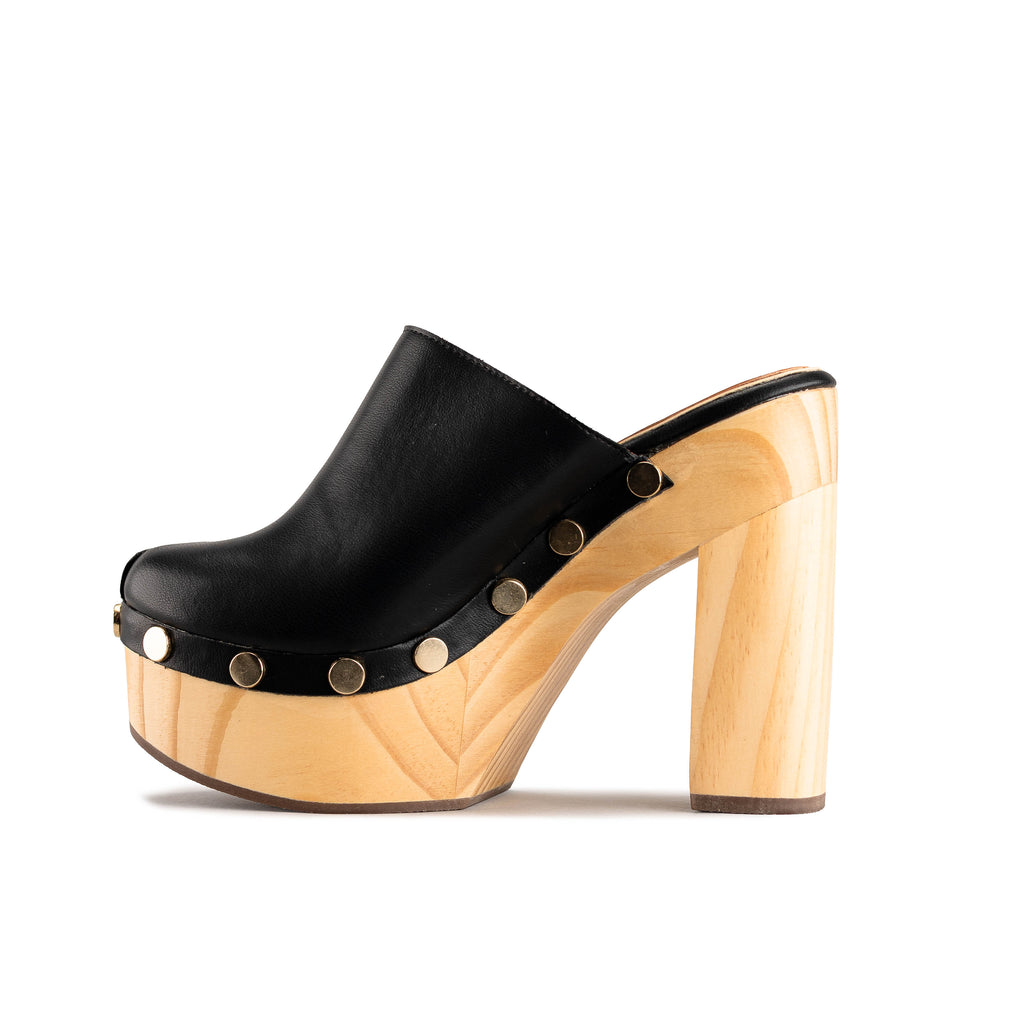 7008 - TERNERO NEGRO