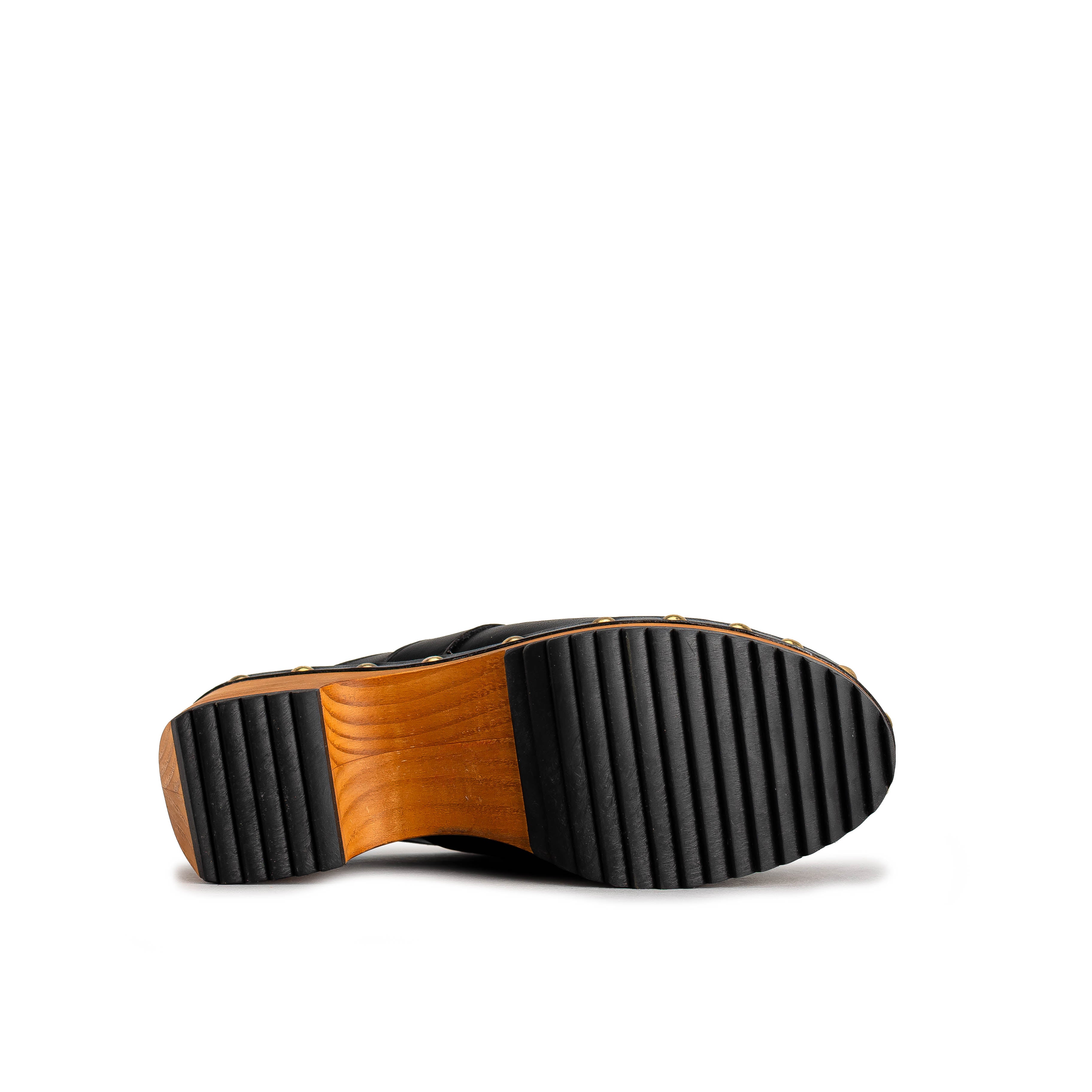 7022 - TERNERO NEGRO