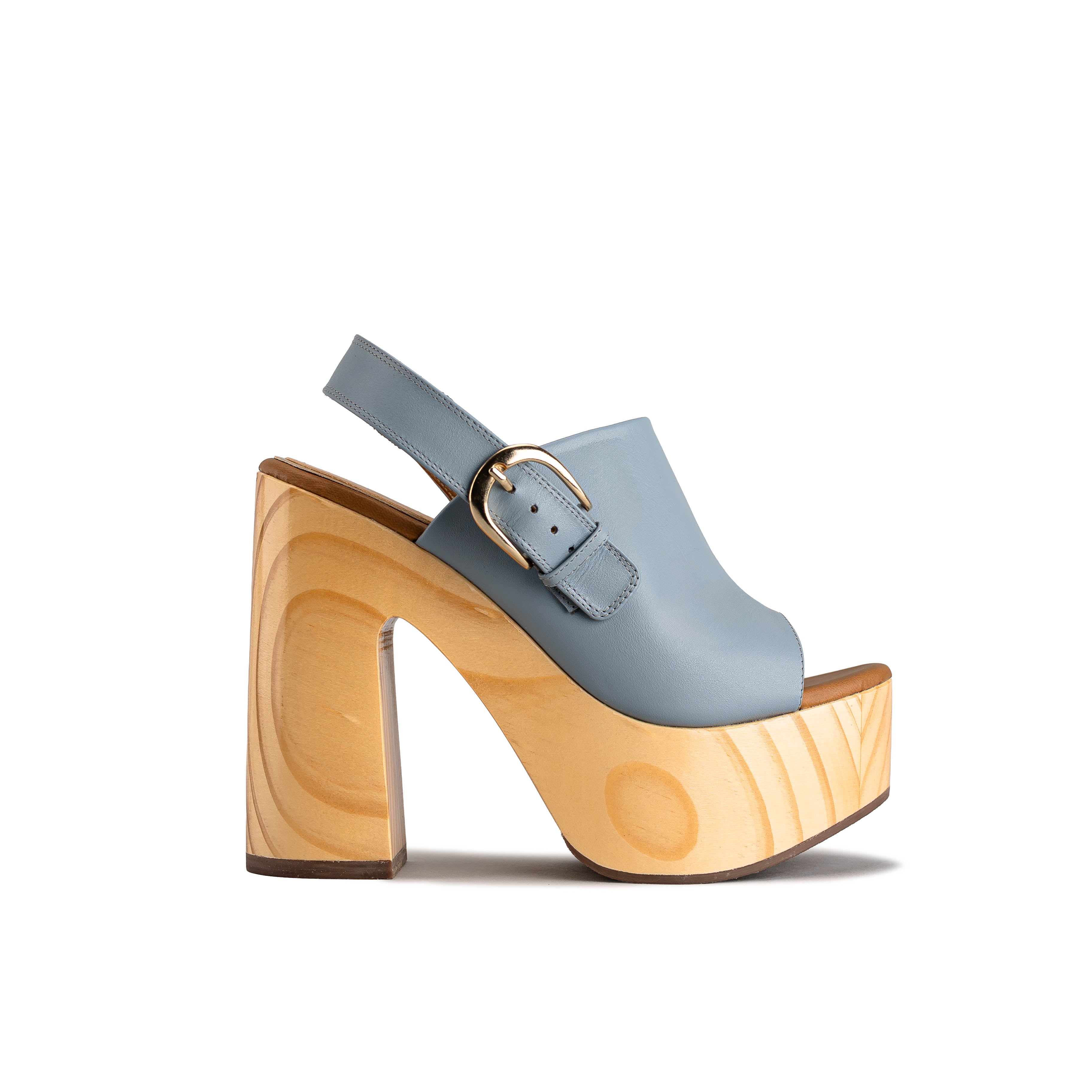 1033 - TERNERO CIELO