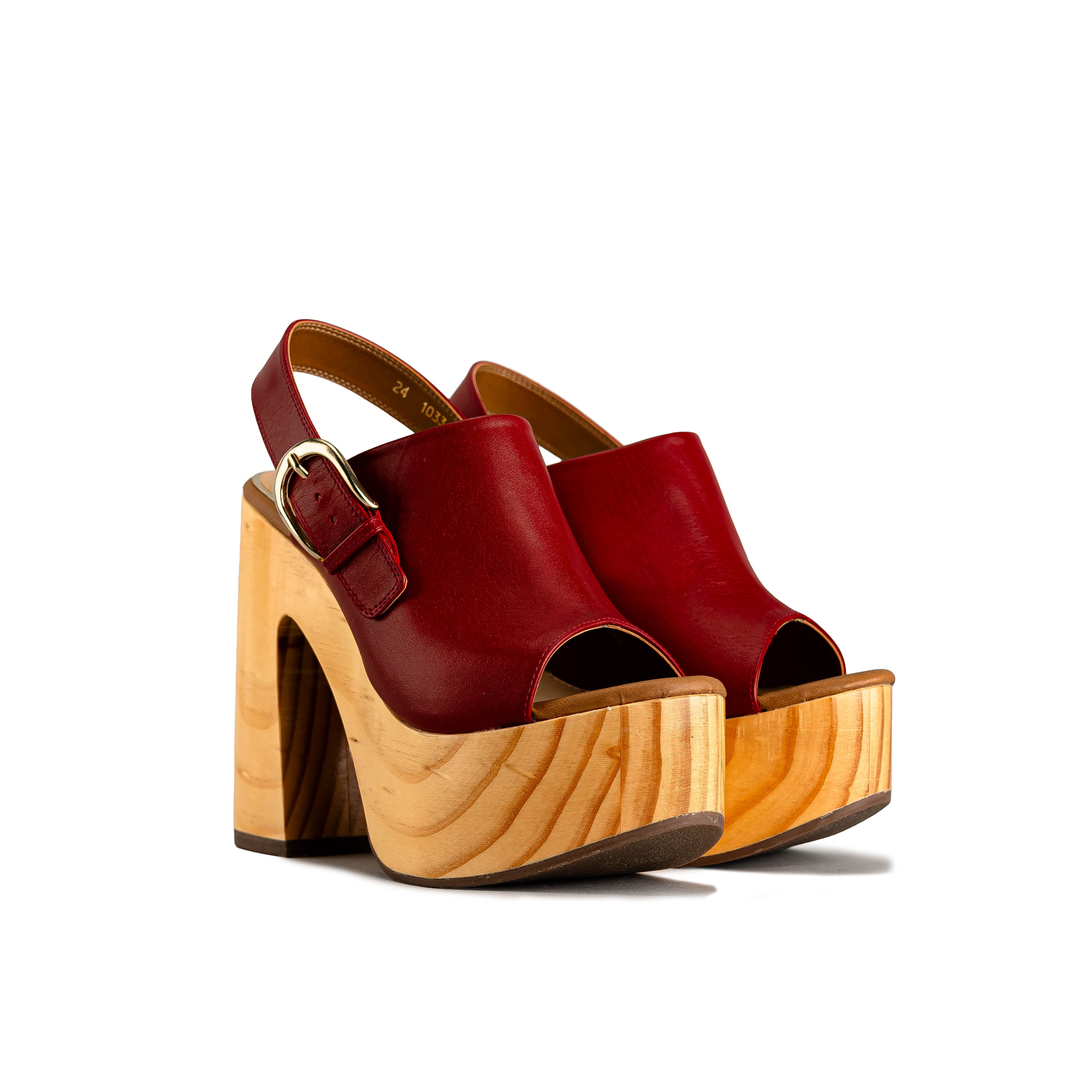 1033 - TERNERO ROJO SANGRE