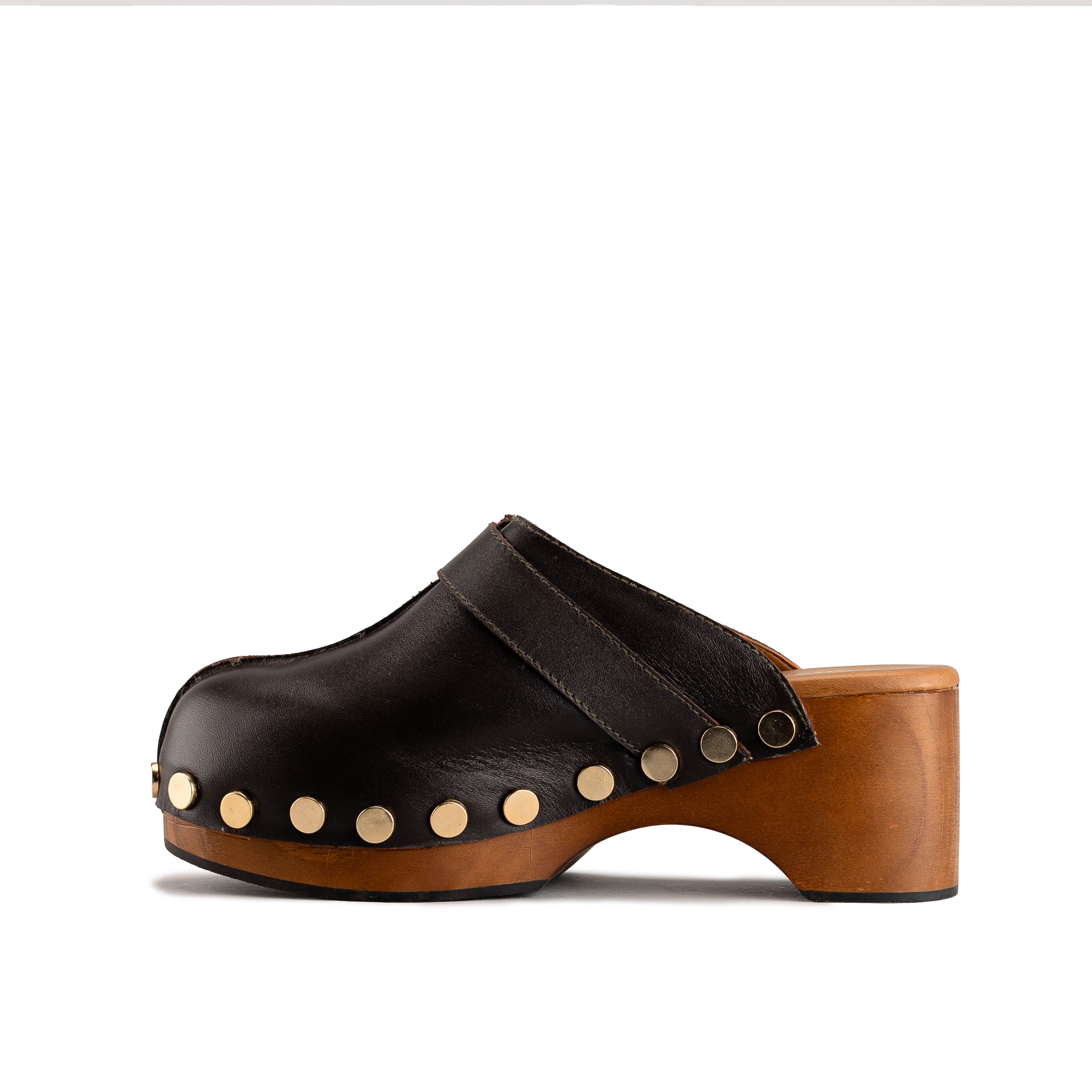 2391 - TERNERO MARRON