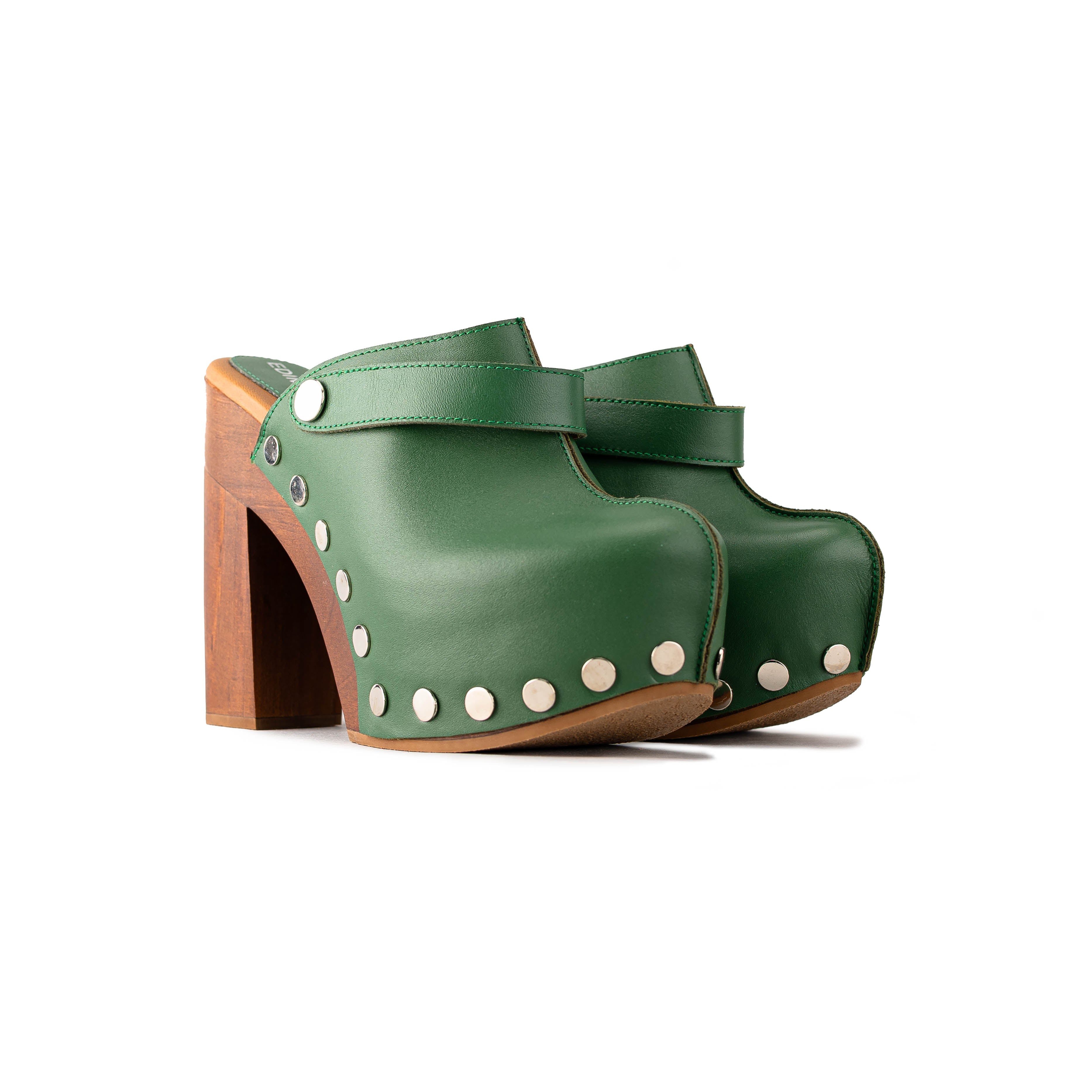 2405 - TERNERO  PALM