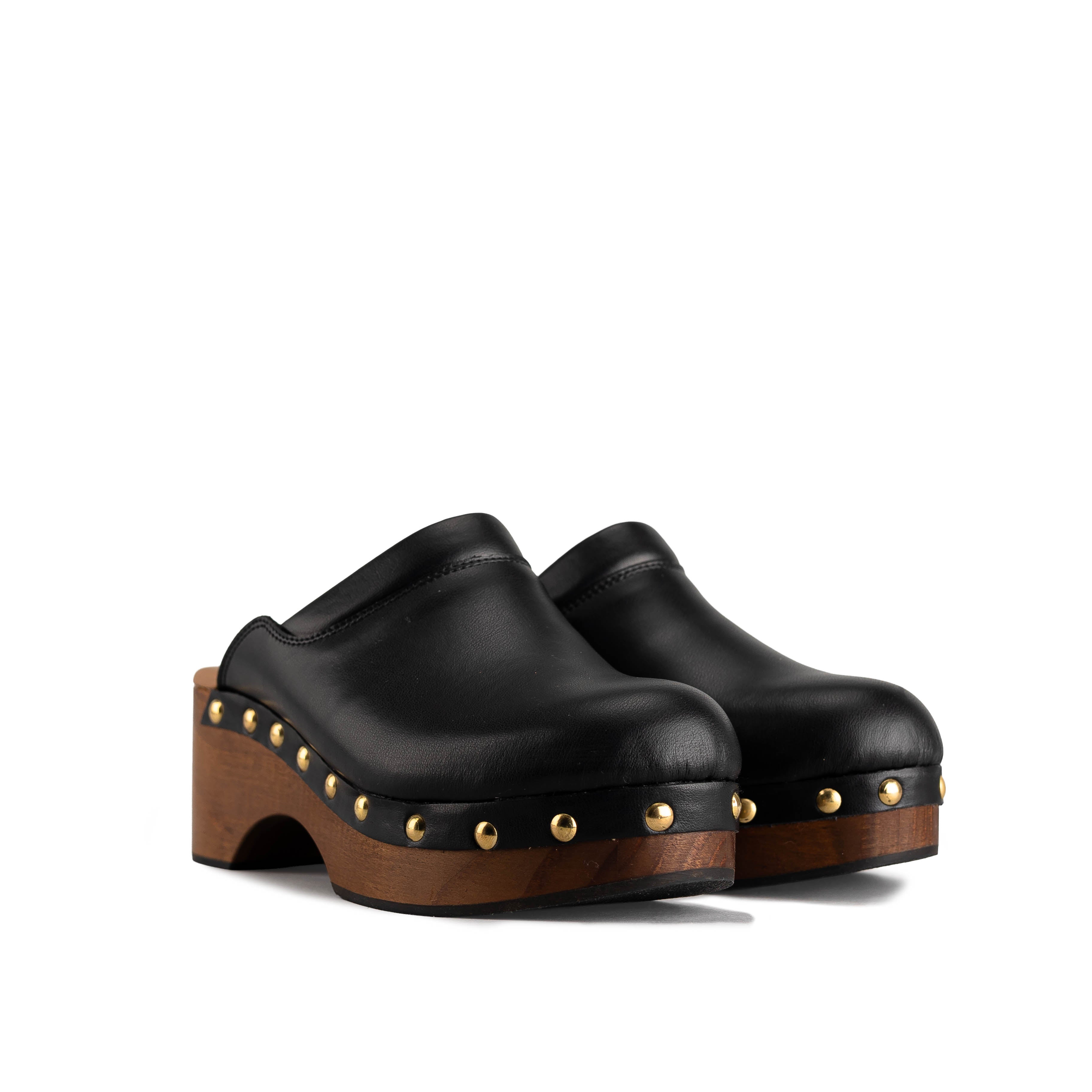 URSULA 7013 TERNERO NEGRO