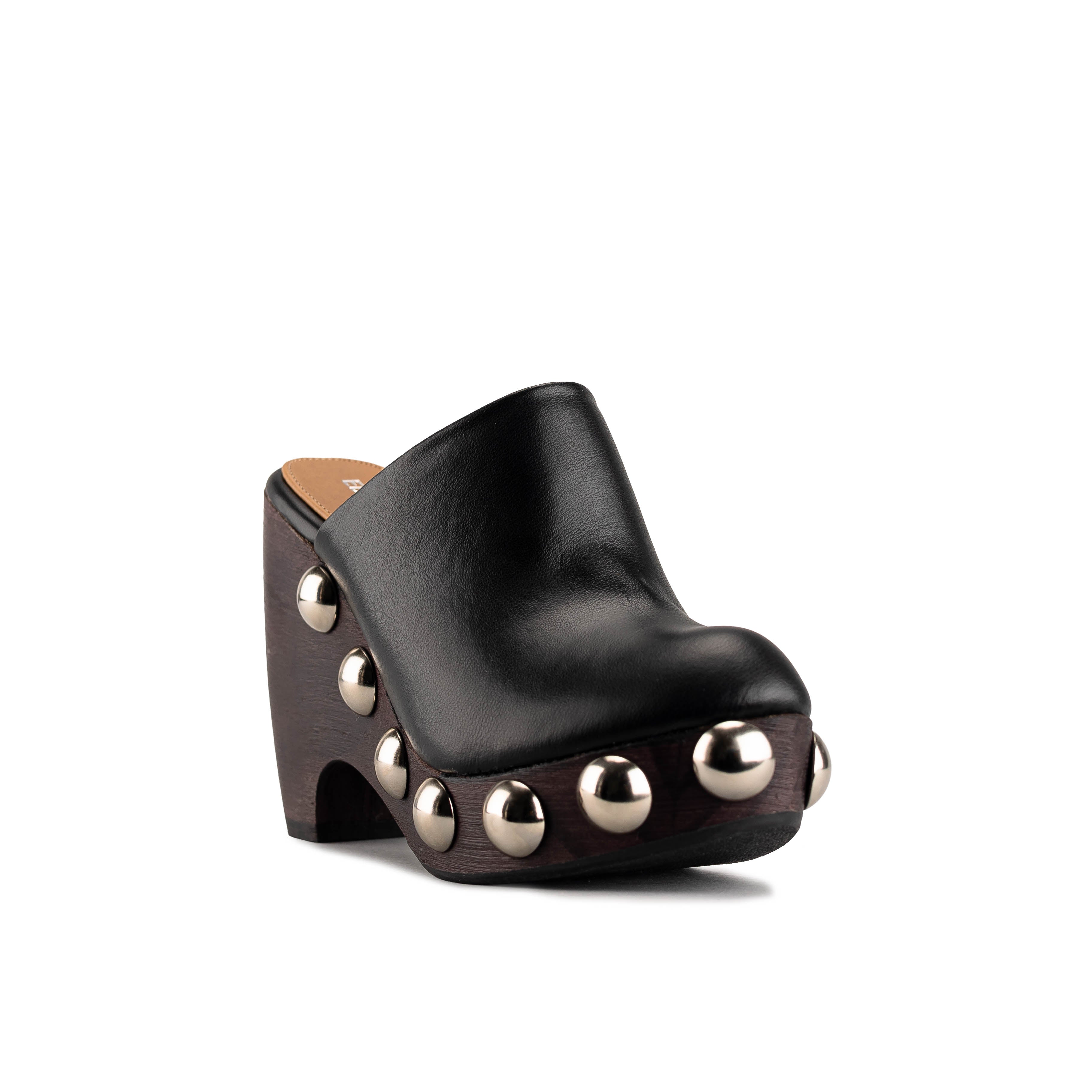 7016 - TERNERO NEGRO