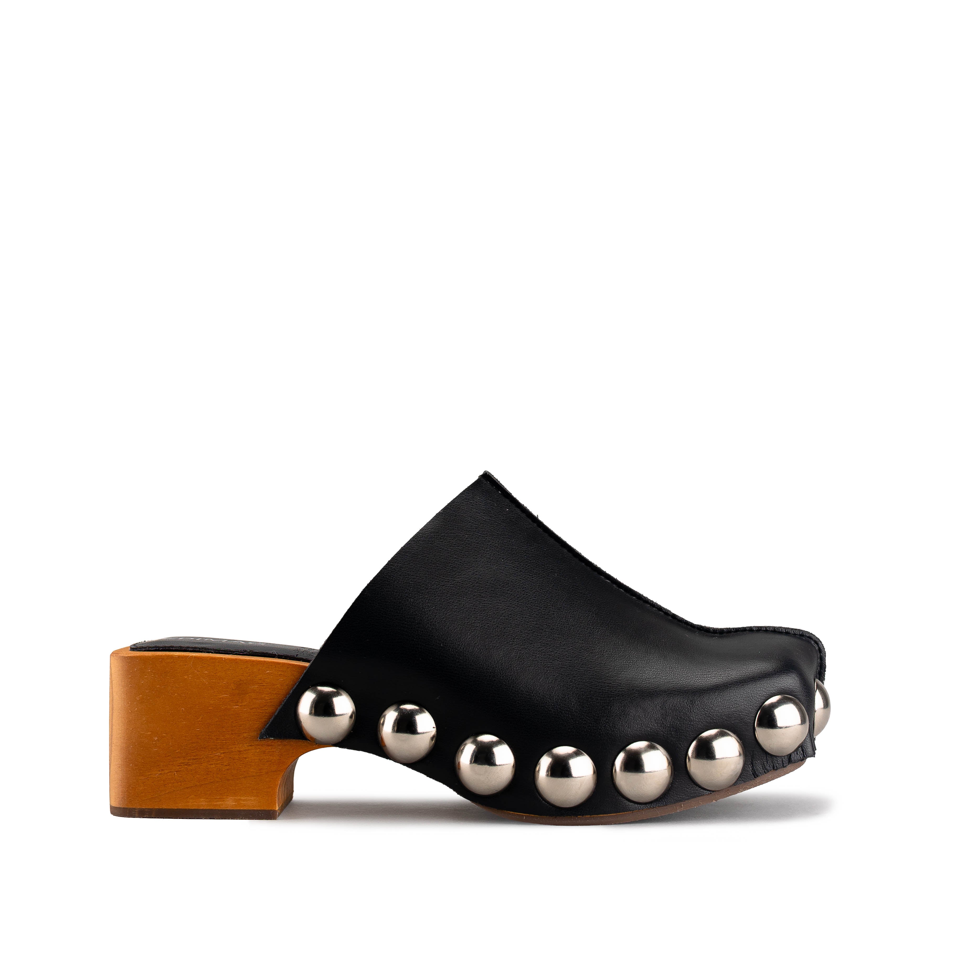 7020 - TERNERO NEGRO