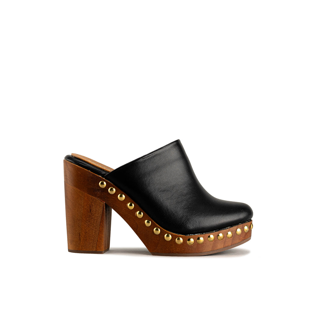 7026 - TERNERO NEGRO