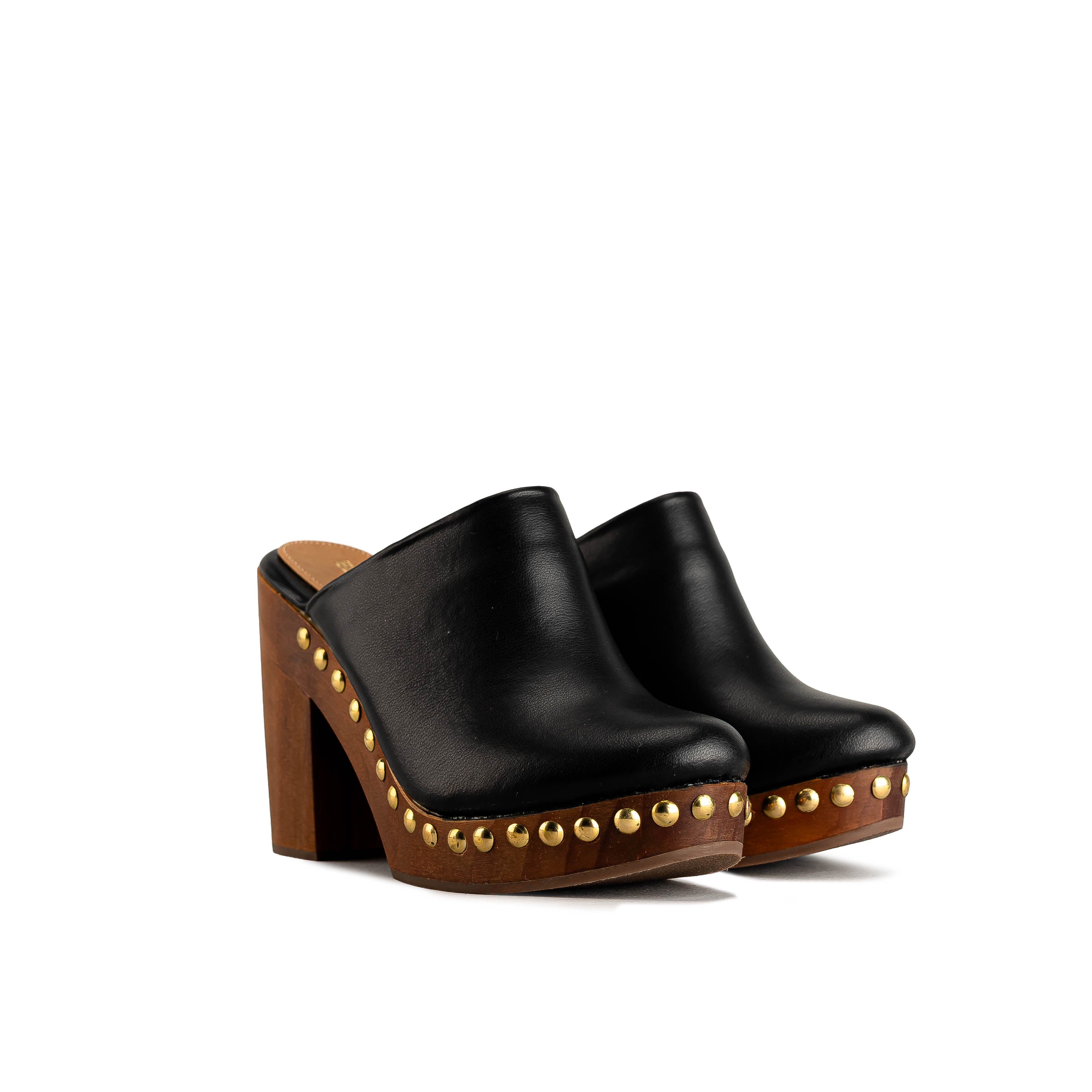 7026 - TERNERO NEGRO