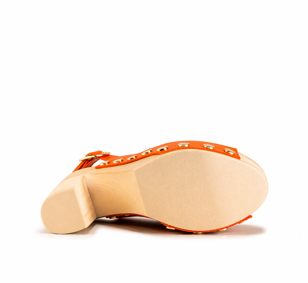 2406 - TERNERO NARANJA