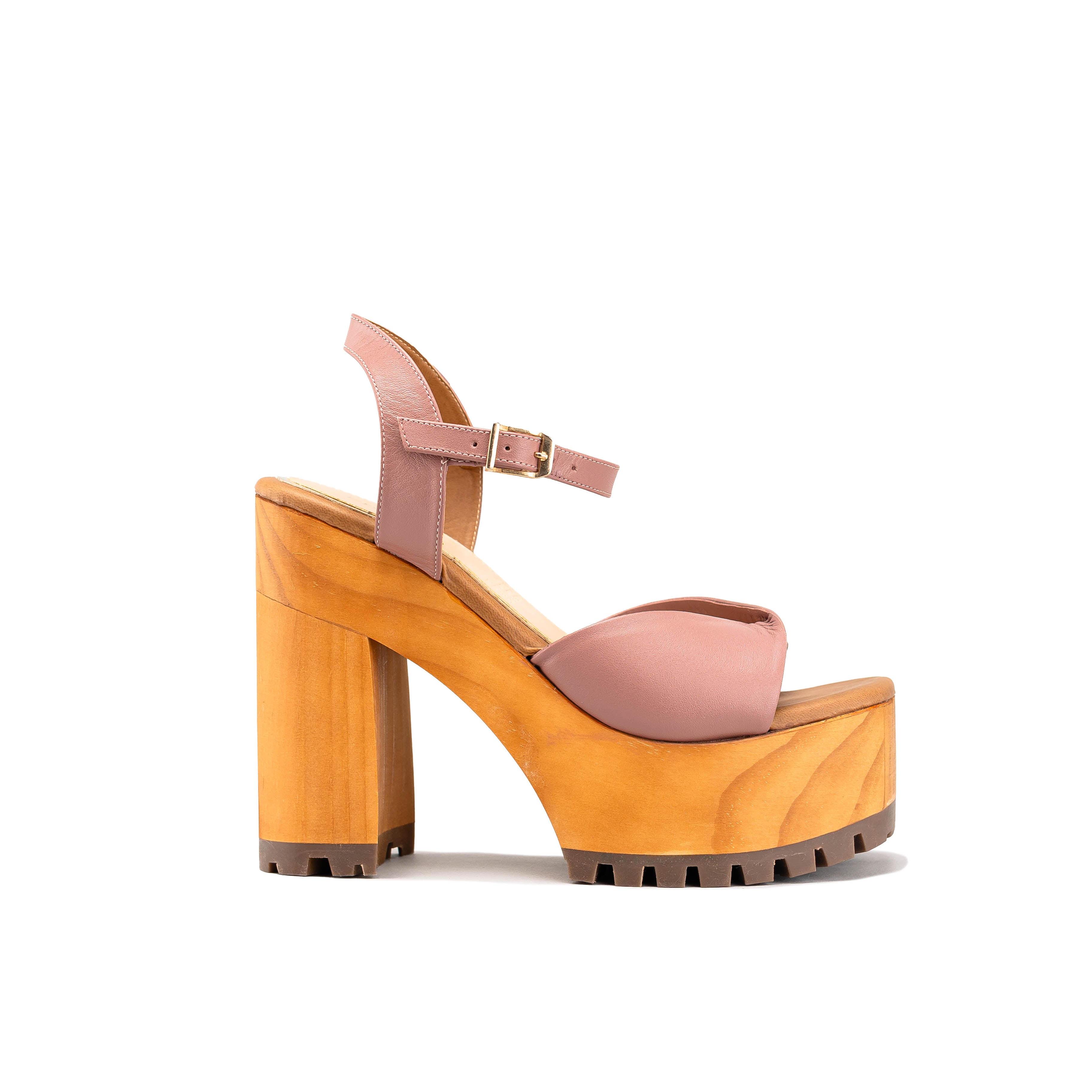 1025 - TERNERO MOSQUETA